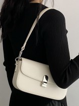女性用バッグ 2024 今年の新 トレンド ファッショナブルな脇の下バゲットバッグ高品質ニッチデザインクロスボディバッグ