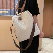 本革バックパック女性の新しいハイエンドファッショントレンド女性のバックパックカジュアルスクールバッグ多用途