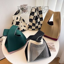 ニットバッグ、かわいいアニマルスタイルのベストバッグ、レディースバッグ、日本と韓国の多用途アウトドアニットバッグ