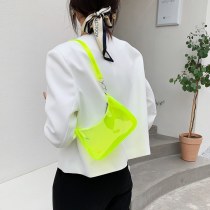 新しい小さなバッグレディースバッグ 2023 秋と冬の新しいトレンディな韓国語バージョンファッションクロスボディバッグインターネット セレブ 外国スタイルシングルショルダー脇の下バッグ