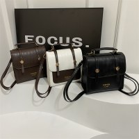 ニッチなデザインのバッグ、新しいファッションバックパック、女性用ポータブル韓国スクールバッグ、レトロなお出かけ旅行バックパック