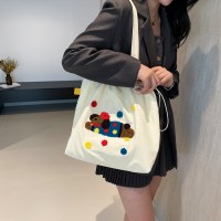 2024 新しい軽量シングルショルダークロスボディバッグ女性のための新しいクロスボディキャンバスバッグ女性のための大容量通勤トートバッグ