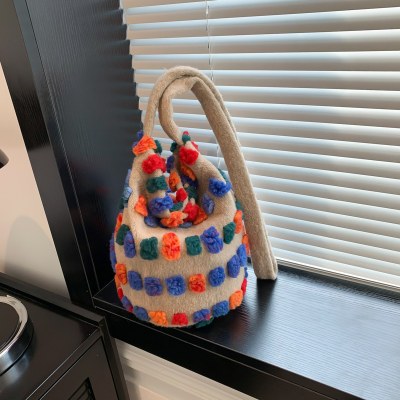 女性のための 大容量 バッグ 2024 新作レディースバッグカジュアルウールショルダーバッグ人気の手持ちトートバッグ