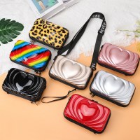 荷物小さなバッグ新しいファッション女性のクロスボディショルダーバッグ女性のパーソナライズされたデイリーバッグミニ小さな正方形のボックスの女性のバッグ
