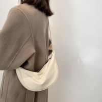 ナイロンクロスボディバッグレディース新しいトレンディな団子バッグ軽量小型ショルダーバッグ脇の下バッグシンプルなシングルショルダーキャンバスバッグ