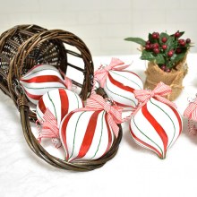 クリスマス装飾用品赤、白、緑塗装タマネギ型ボール吊り下げクリスマスツリーシーンアレンジメント吊り下げボールペンダント