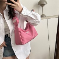 トレンディなトートバッグトレンディなレトロクロスボディバッグカジュアルバッグ女性の夏の新しいシンプルなファッションショルダーバッグ