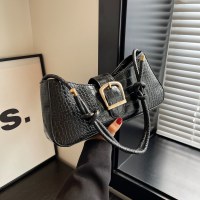 ファッショナブルな気質のレトロなワンショルダー脇の下バッグ女性用初秋の新しい韓国スタイルの女性用通勤バッグ