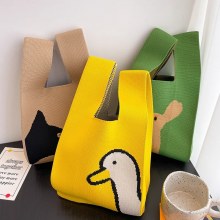 2024 春と夏の韓国語バージョン大容量小さなバッグニットバッグファッション漫画ハンドバッグ外出カジュアルトートバッグ女性のための