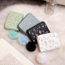 ショート刺繍カードホルダー 2023 レディース小銭入れ外国貿易小さなバッグ女性の卸売ファッション多用途 20% オフ小銭入れ