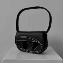 Dingdang バッグ ニッチ デザイン 新しい脇の下バッグ シングル ショルダー クロスボディ ハンドバッグ