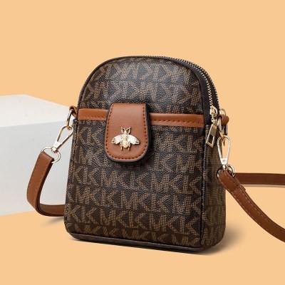 女性用バッグ、ショルダークロスボディ、小さな正方形バッグ、レディースバッグ、夏のニッチデザイン、ファッショナブルで多用途、ミニ小さな正方形の携帯電話バッグ