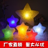 スターランタンを持ったコーラス用のダンスパフォーマンス小道具 コーラス用の五芒星ランタンを持ったステージ小道具 スターランタン