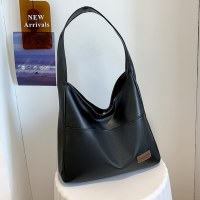 女性向けの大容量レトロバッグ、新しい質感のトートバッグ、大学生クラスのショルダーバッグ、シンプルなカジュアルバッグ