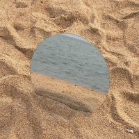 夏の旅行カップル用のビーチ写真小道具、美しい雰囲気、空、鏡、丸いビーチヤク