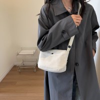 ヨーロッパとアメリカのシンプルでファッショナブルなワンショルダーの小さな布製バッグ、女子大生のショッピングや旅行用カジュアルキャンバスメッセンジャーバッグ
