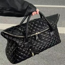 ソフトレザー菱形トラベルバッグ女性のための 2023 新しい脇の下ショルダー搭乗荷物大型バッグショッピングバッグポータブルフィットネスバッグ