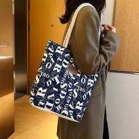 通学女子学生用新作キャンバスバッグ、通勤用ショルダーバッグ、大容量、おしゃれでシンプルなプリント文字ハンドバッグ、女性用