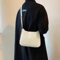 秋の新インスタイルハイエンドバッグ レディース バッグレトロミニマリスト脇の下バッグテクスチャクロスボディショルダーバッグ