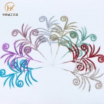 クリスマス装飾シミュレーション クリスマス帽子 ビューティーリーフ クリスマスツリー お祭り中空グリッターパウダーシミュレーション ゴールドの枝と葉のアクセサリー