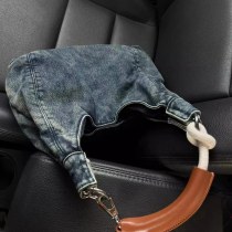 デニム トートバッグ 女性の 2024 春夏新ニッチカジュアル通勤脇バッグホットガールショルダーバッグ