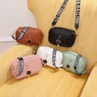 新しいレディースバッグ、ファッショナブルなプレスシェルバッグ、ショルダーバッグ、クロスボディチェック柄キャットヘッドスモールバッグ