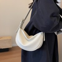 春の女性の団子バッグスポットブティックショルダーバッグ pu クロスボディバッグ新しいフランスの女性のバッグプリーツバッグレトロ