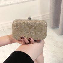イブニングバッグ 刺繍ドレスバッグ ハードシェル クラッチバッグ レディース パーティーバッグ レディースバッグ