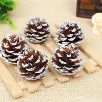 クリスマス装飾松ぼっくりの供給天然白染めピッチ松松ぼっくりクリスマスツリーペンダントアクセサリー写真撮影小道具卸売