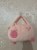 ピンク