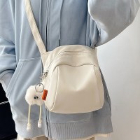女性向けの高見えニッチデザインチェストバッグ、2024年の新しいトレンディなシェルバッグ、軽量で多用途な大容量クロスボディバッグ