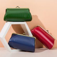 本革レトロニッチデザインイブニングバッグ、ハイエンド気質クラッチバッグ、クリエイティブストレージバッグ、ヨーロッパとアメリカのクリップバッグ