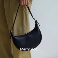 バッグ女性 2024 ニッチデザイン新カジュアル通勤三日月バッグ斜め多用途餃子バッグハイエンド