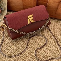 レトロつや消しパンバッグ女性のための 2024 新しいファッション多用途ワンショルダークロスボディチェーンギフトバッグ