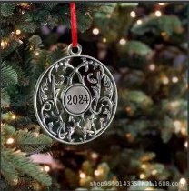 2024 新しいクリスマスツリーの装飾クリスマスペンダント家の装飾雪だるまメタルペンダントお土産