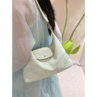 女性用トートバッグ 2024 新しい大容量通勤ショルダーバッグ夏多用途ショルダークロスボディバッグデザイン