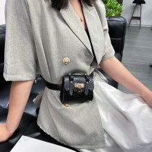 ウエストバッグレディース新しいクロコダイルパターンベルト新しいミニチェーン装飾ベルトバッグクロスボディ小さなバッグトレンディでクール