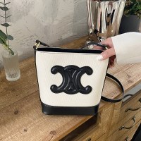 新しいスタイルのスモールバケットバッグ、ハイエンドでファッショナブルで多用途なショルダークロスボディバッグ