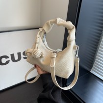脇の下バッグ女性の新しい秋と冬のファッションハンドバッグ多用途ショルダー団子バッグクロスボディバッグ