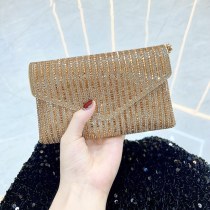 新しいファッション携帯電話バッグダイヤモンドチェーンの小さな正方形ハンドバッグディナーハンドバッグクロスボディショルダー脇の下バッグ