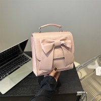 女性のためのバックパック 2024 新しい夏ハイエンドニッチデザイン韓国弓軽量旅行バックパック