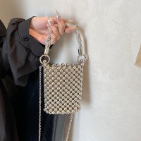 女性用の絶妙なビーズ織りハンドバッグ、新しいファッショナブルで多用途な携帯電話バッグ、新鮮でエレガントでトレンディな女性用クロスボディバッグ