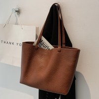 女性のための大きなバッグ 2024 新しい多用途 2024 カジュアルソフトレザーショルダーバッグ大容量で雰囲気のあるトートバッグ