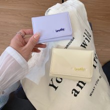 女性のショートウォレット 2024 新しいスタイルの小さな新鮮なソリッドカラーの学生小銭入れカードバッグかわいい財布小さな財布