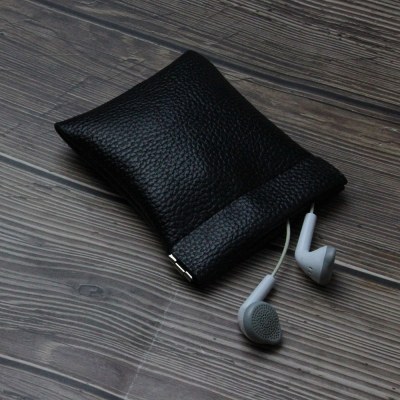レザースプリングクリップ小銭入れミニBluetoothヘッドセット収納袋小さな財布カードホルダーデータケーブル収納に適しています