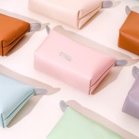 新しい旅行ファッション化粧品バッグインスタイル PU 化粧品収納袋旅行防水ポータブルトイレタリーバッグ卸売