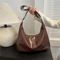 脇の下バッグ大容量ショルダーバッグレディース新しいファッション多用途通勤ハンドバッグトートバッグトレンド