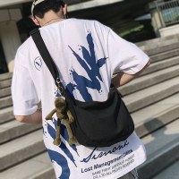 クロスボディバッグメンズキャンバスショルダーバッグガールズカジュアルオールマッチバックパック2024新しい和風クロスボディバッグ