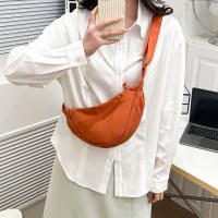 U 家族の同じスタイルの女性のクロスボディバッグ小紅書ナイロン団子バッグ学生ショルダーバッグ布バッグ