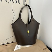 小さなバッグ 2024 新しいレディースバッグ人気の多用途シングルショルダー脇の下バッグファッションバケットバッグ